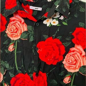 Fashion Nova Men's Black and Red Floral Shirt